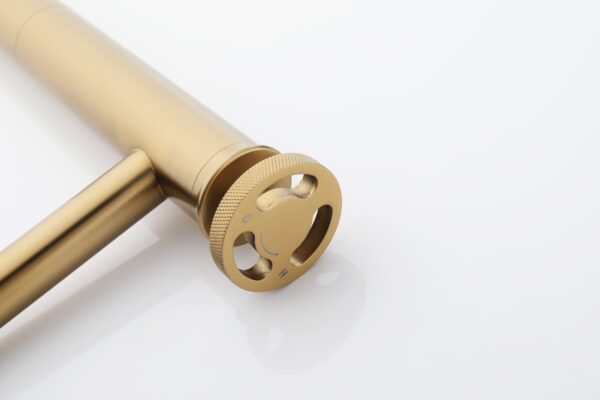 Wastafelkraan opbouw geborsteld goud hoog