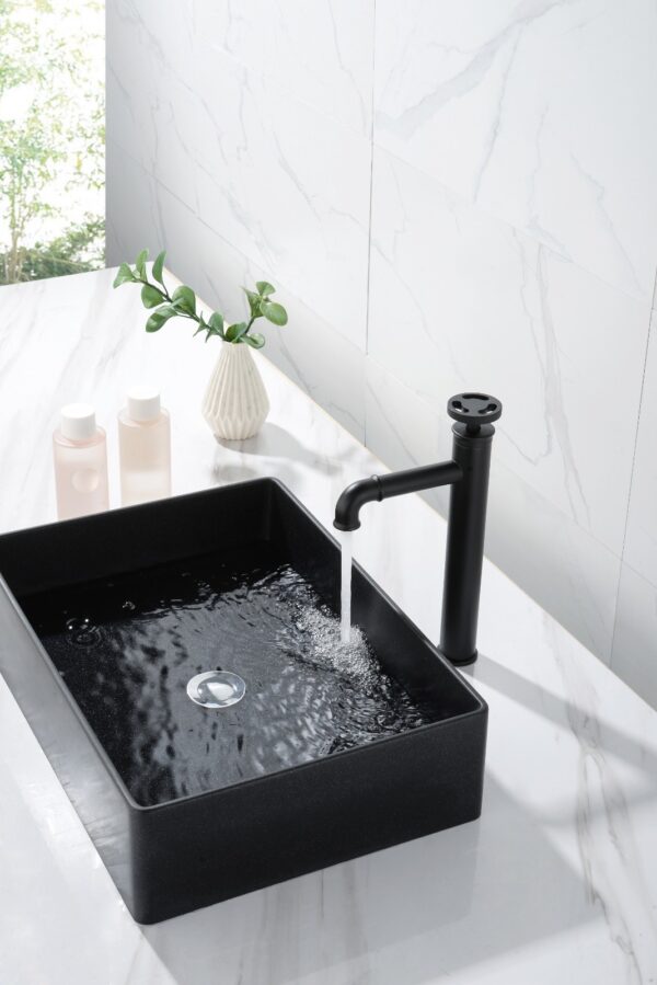 Wastafelkraan opbouw zwart hoog